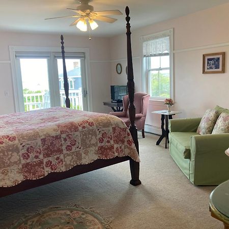 Payne'S Harbor View Inn New Shoreham Bagian luar foto