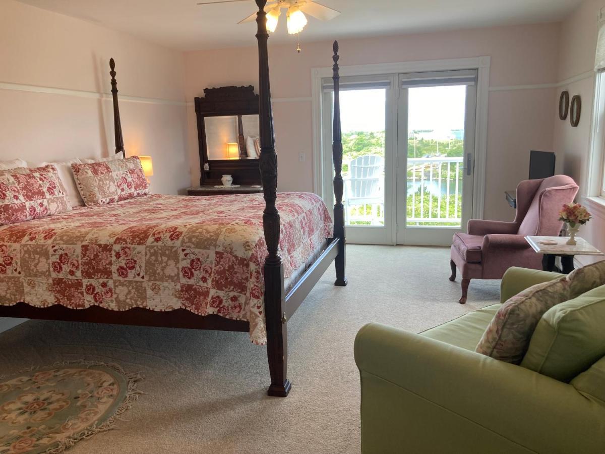 Payne'S Harbor View Inn New Shoreham Bagian luar foto