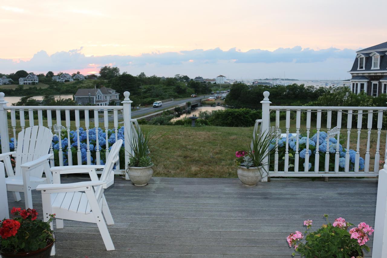 Payne'S Harbor View Inn New Shoreham Bagian luar foto