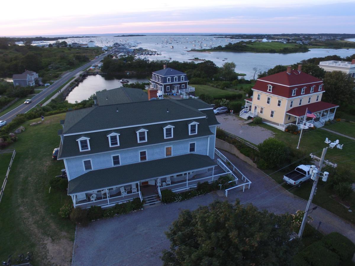 Payne'S Harbor View Inn New Shoreham Bagian luar foto
