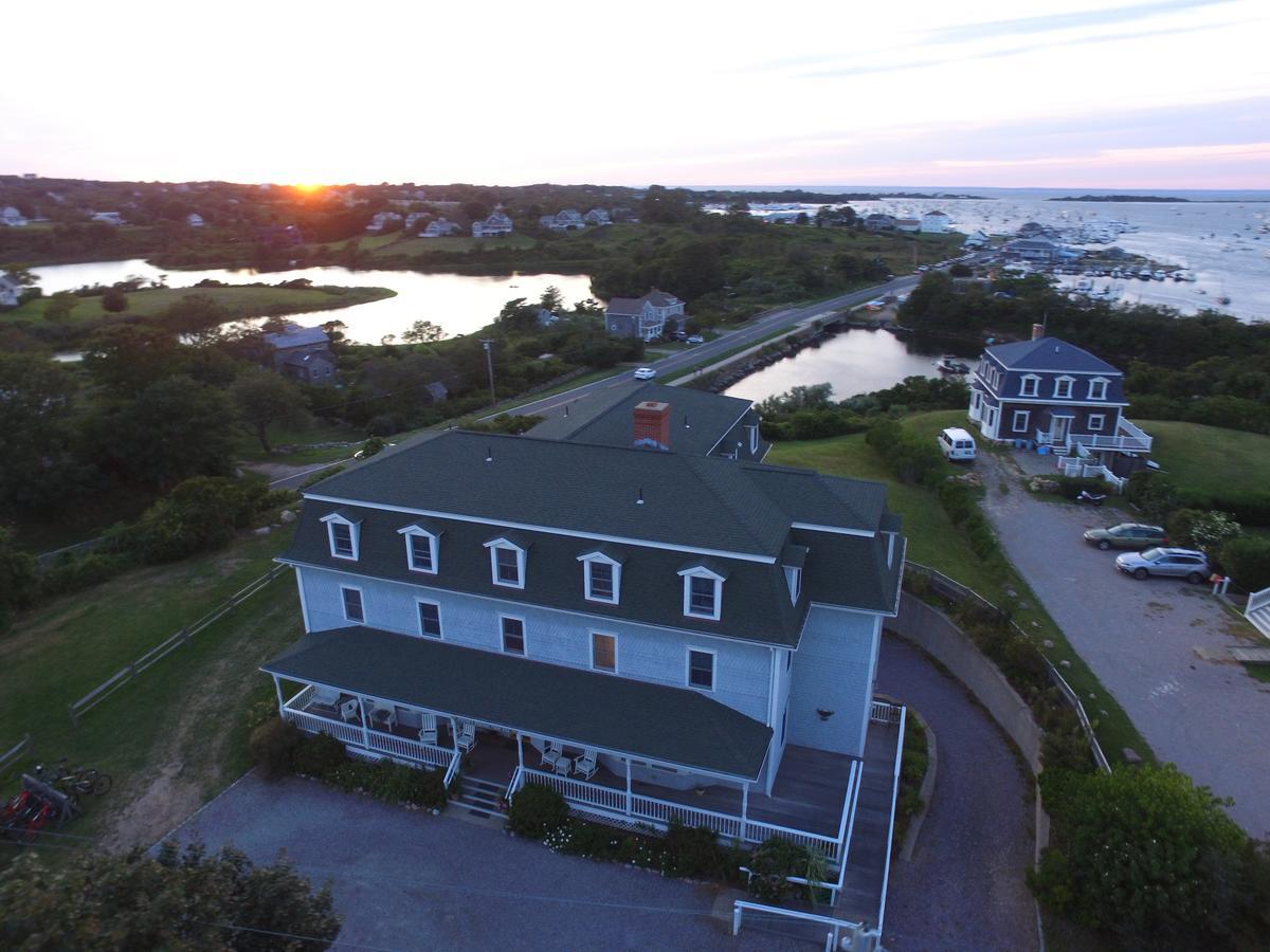 Payne'S Harbor View Inn New Shoreham Bagian luar foto