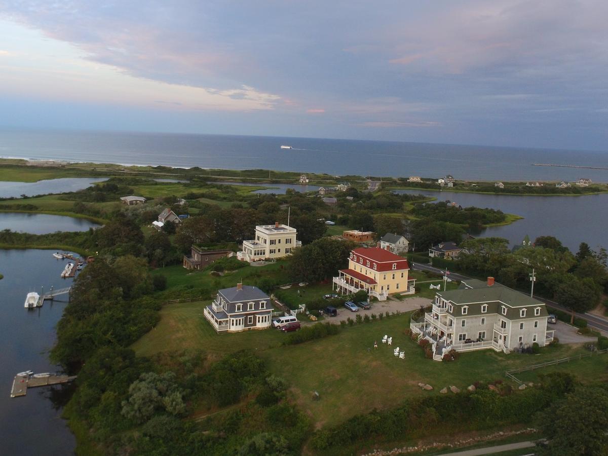 Payne'S Harbor View Inn New Shoreham Bagian luar foto