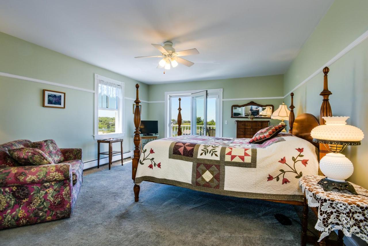 Payne'S Harbor View Inn New Shoreham Bagian luar foto