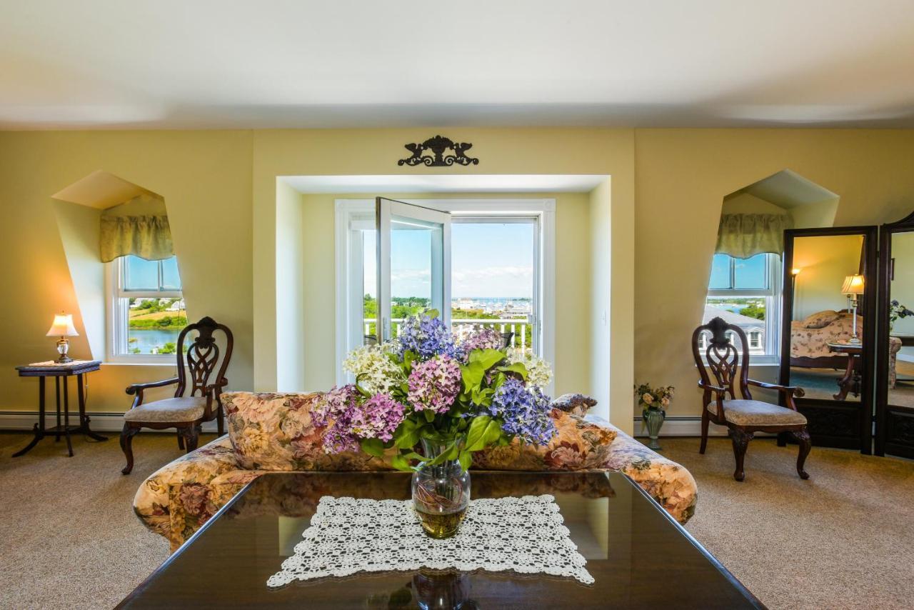 Payne'S Harbor View Inn New Shoreham Bagian luar foto